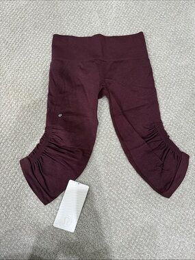 lululemon womens Ruched Capri Leggings